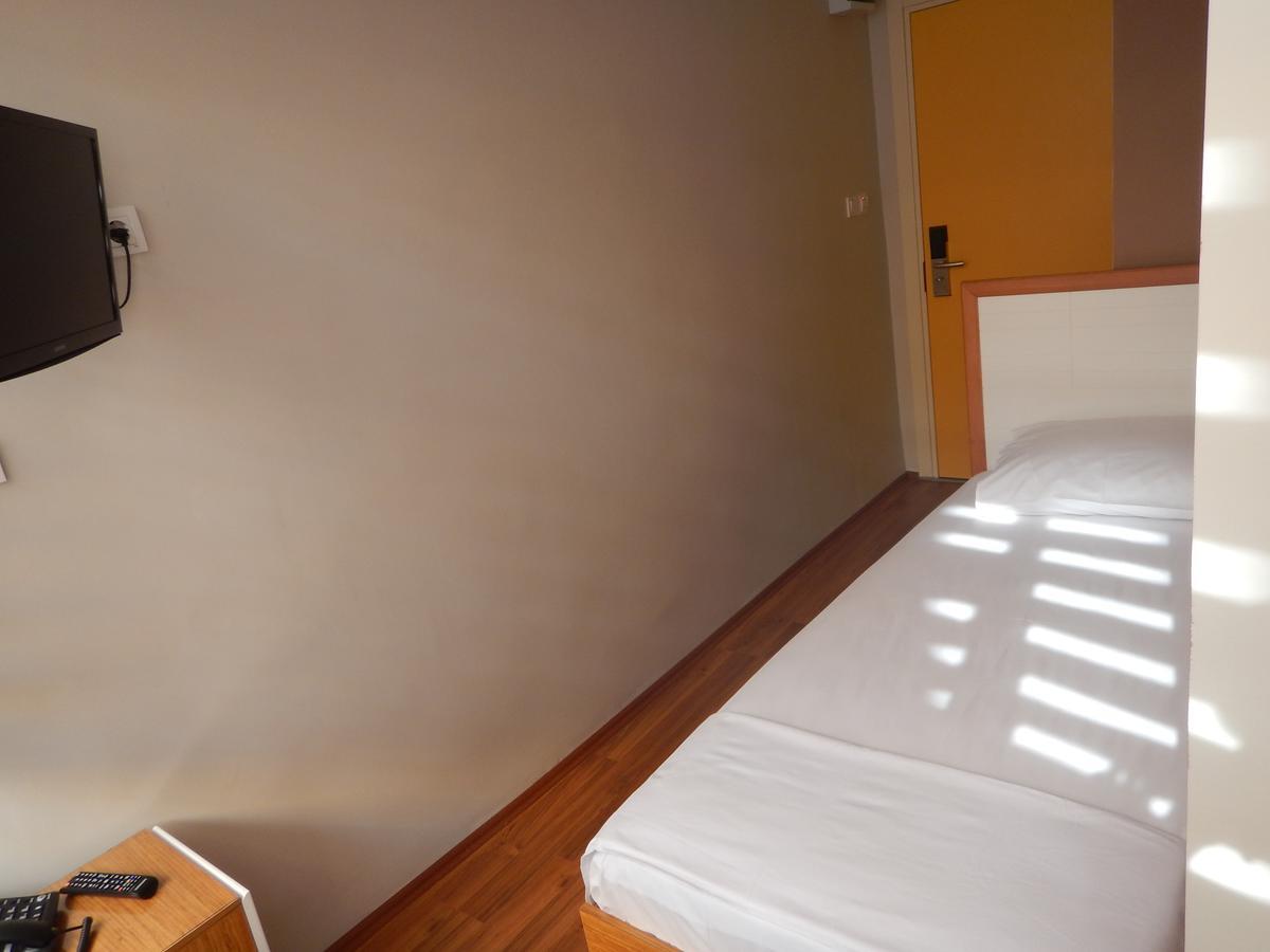 Ipek Hotel Balıkesir Extérieur photo